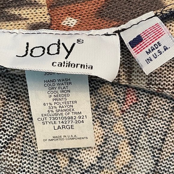Jody California Aztec Print Lightweight Sweater/Size L - Picture 9 of 9
